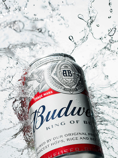 3点の写真をレタッチ合成して出来た作品